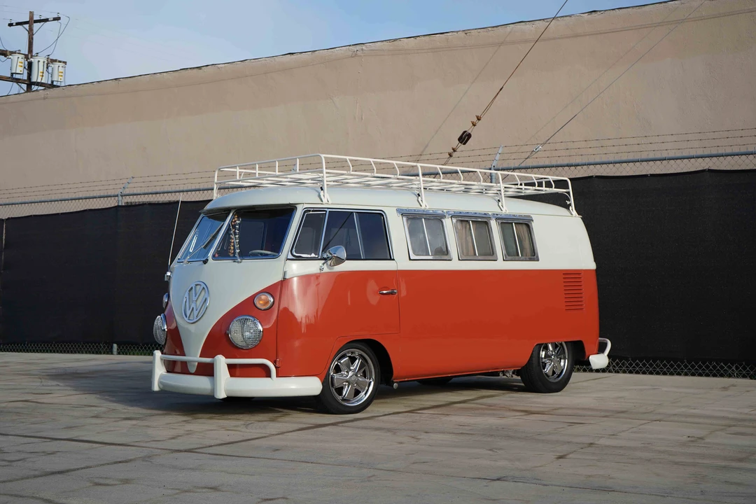 1966 Volkswagen Split-Window Bus - Image 27 of 31