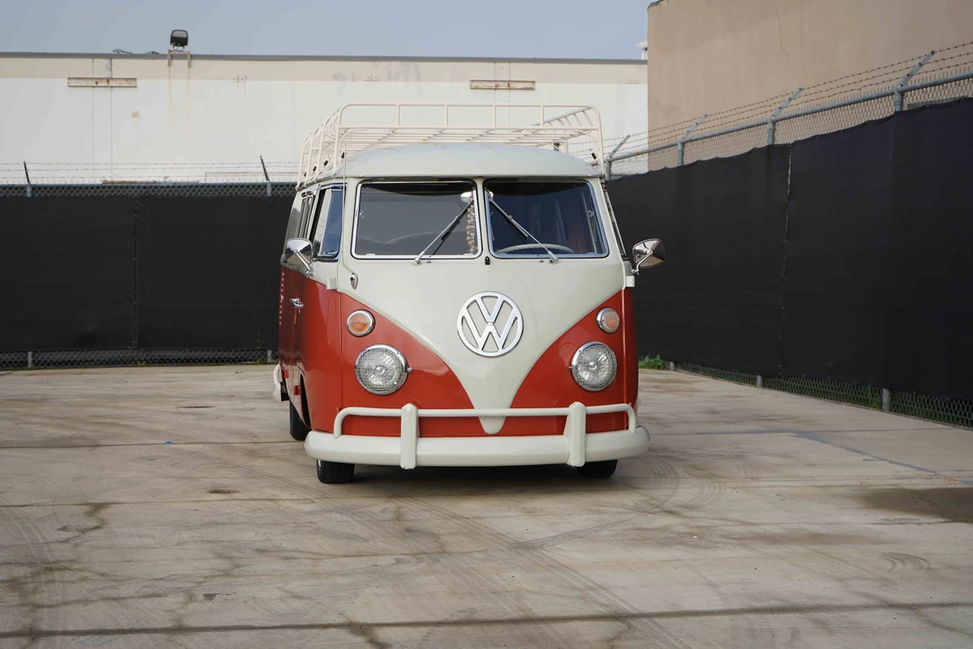 1966 Volkswagen Split-Window Bus - Image 5 of 31