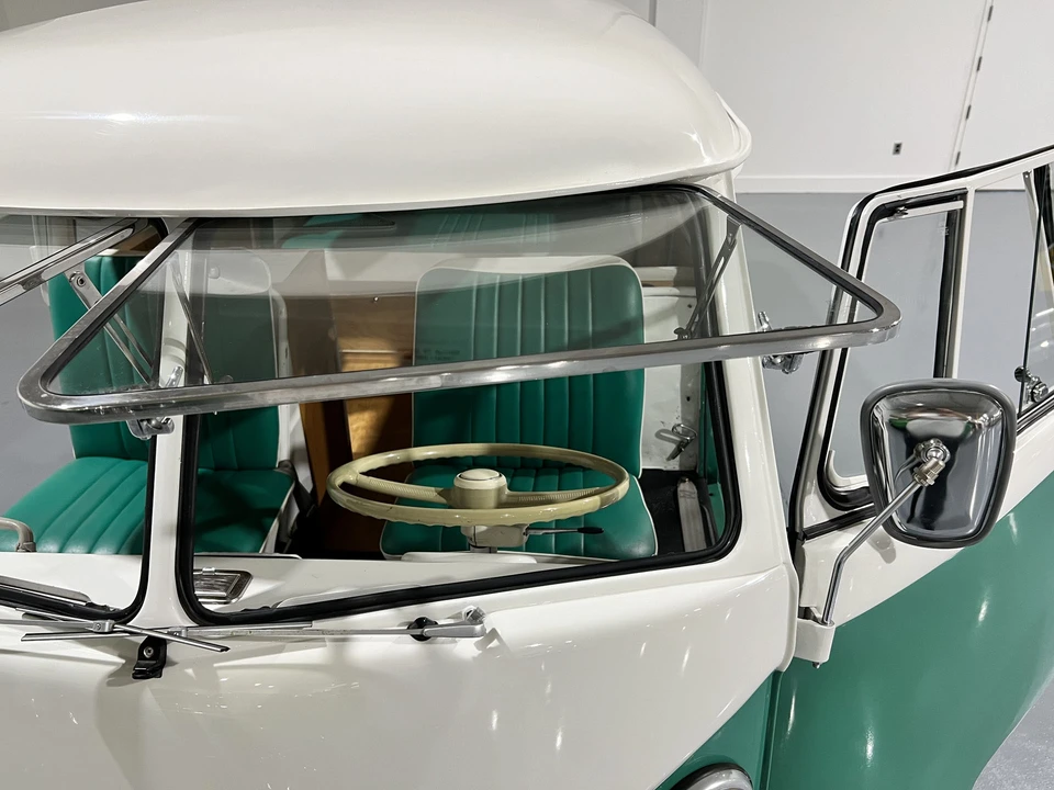 1966 Volkswagen EuroVan - Image 20 of 31