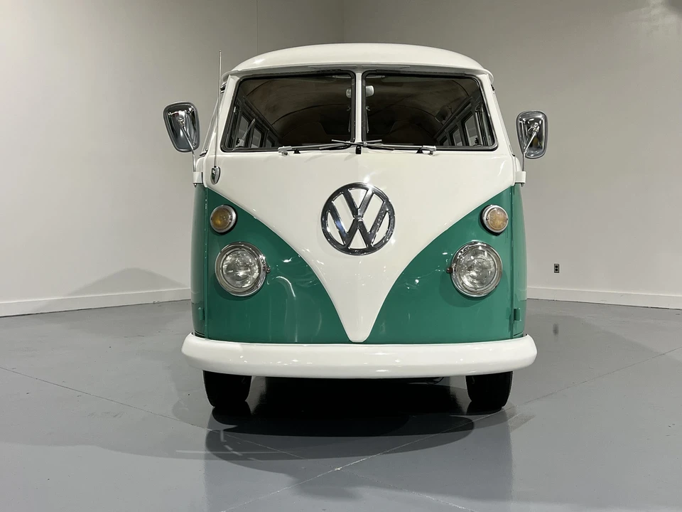 1966 Volkswagen EuroVan - Image 2 of 31