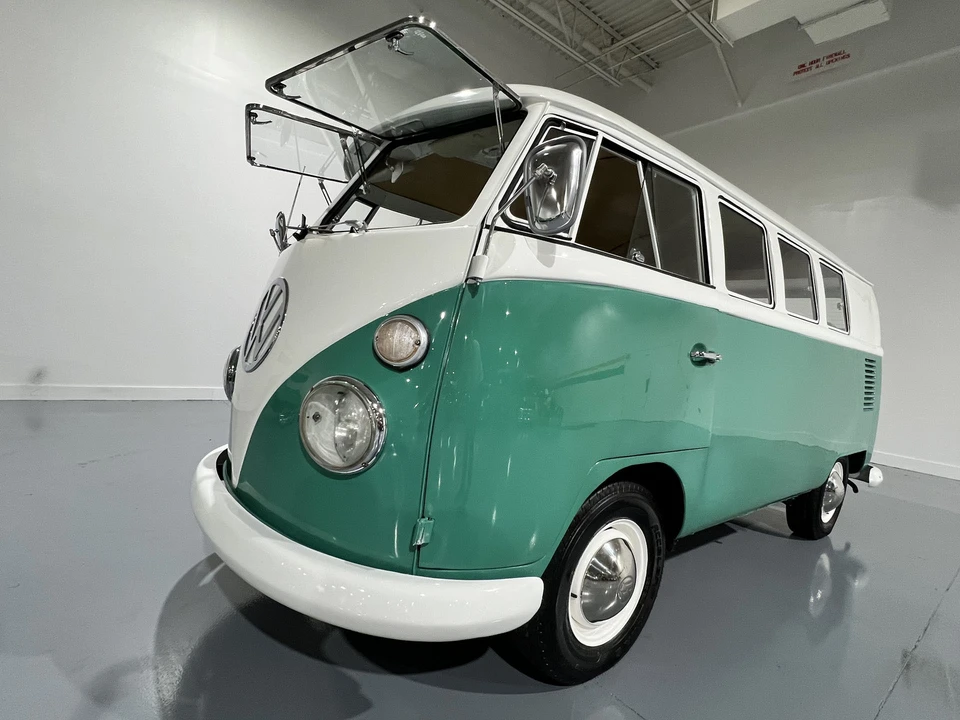 1966 Volkswagen EuroVan - Image 21 of 31