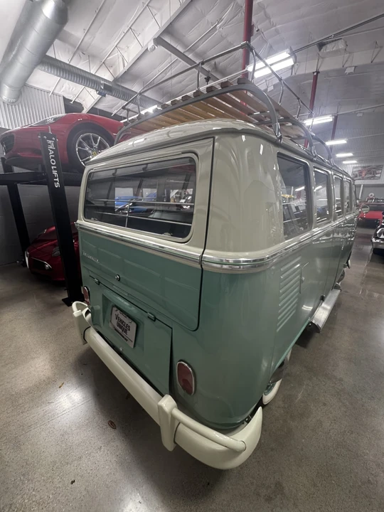 1966 Volkswagen Split-Window Bus - Image 23 of 31