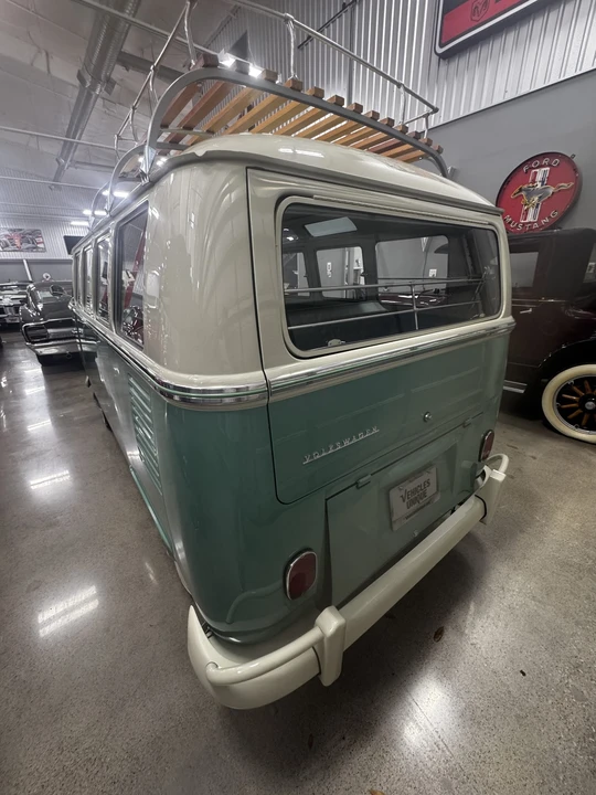 1966 Volkswagen Split-Window Bus - Image 25 of 31