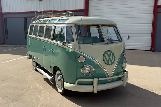 1966 Volkswagen Type 2 Microbus Deluxe 21-Window Conversion