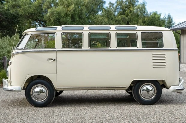 1966 Volkswagen Split-Window Bus - Image 3 of 9