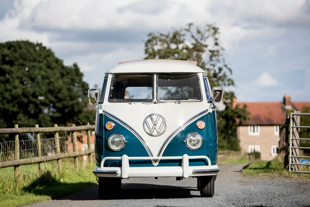 1966 Volkswagen Split-Window Bus - Image 25 of 31