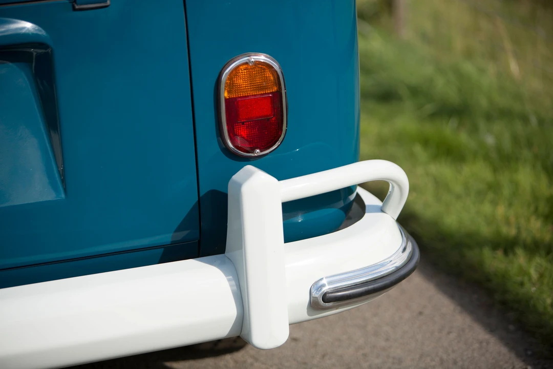 1966 Volkswagen Split-Window Bus - Image 29 of 31