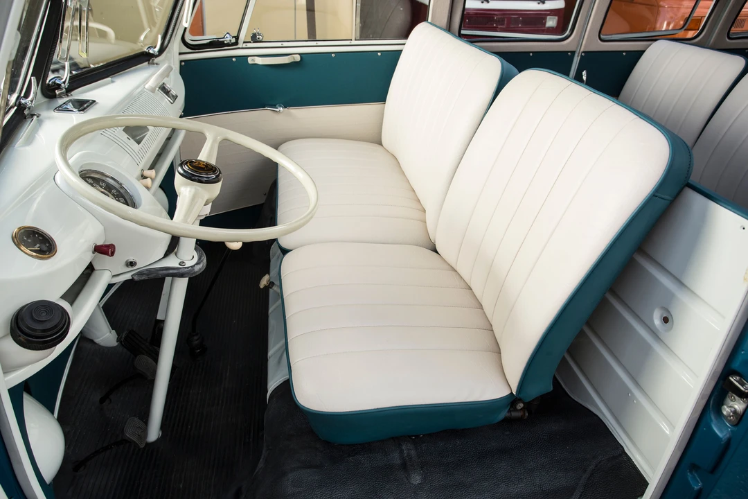 1966 Volkswagen Split-Window Bus - Image 15 of 31