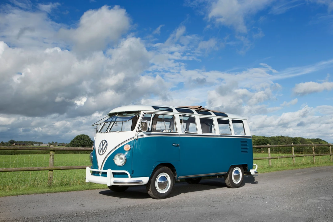 1966 Volkswagen Split-Window Bus - Image 4 of 31