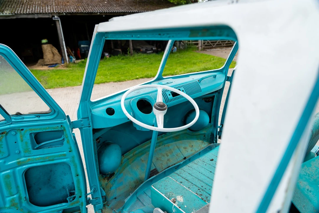 1966 Volkswagen Split-Window Bus - Image 24 of 30