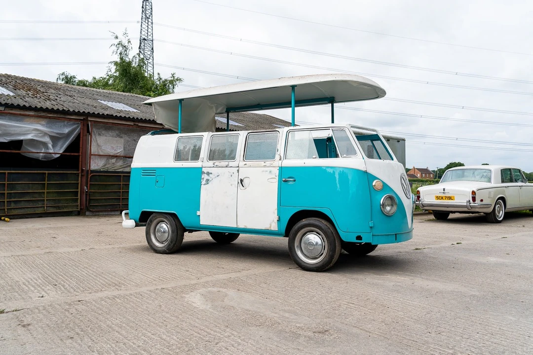 1966 Volkswagen Split-Window Bus - Image 10 of 30