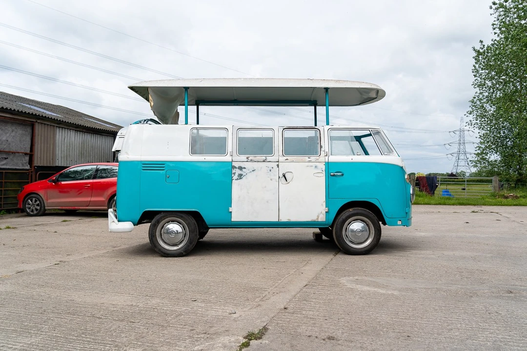 1966 Volkswagen Split-Window Bus - Image 11 of 30