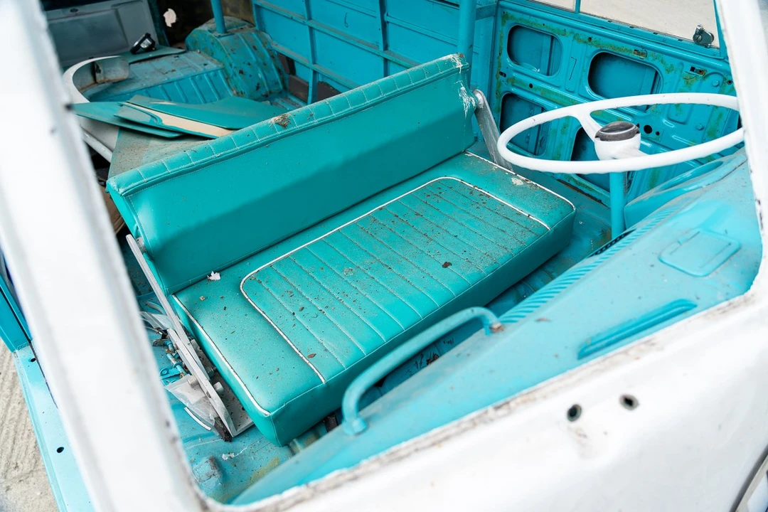 1966 Volkswagen Split-Window Bus - Image 28 of 30