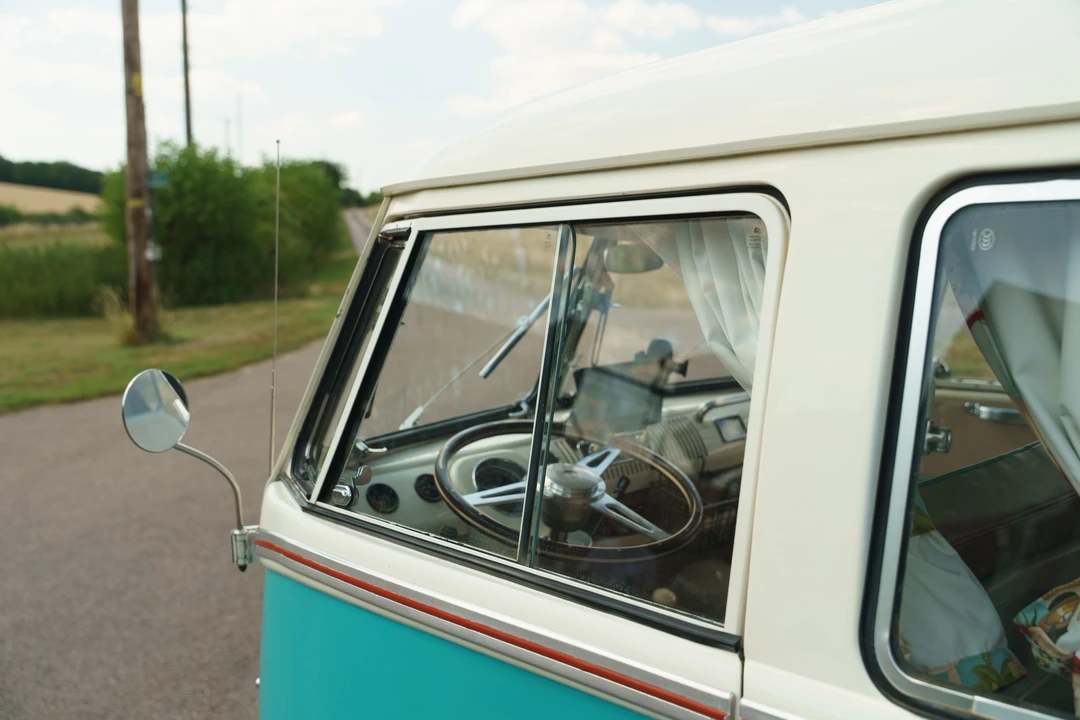 1967 Volkswagen Split-Window Camper - Image 19 of 31