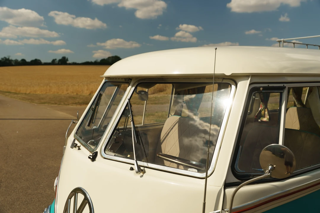 1967 Volkswagen Split-Window Camper - Image 25 of 31
