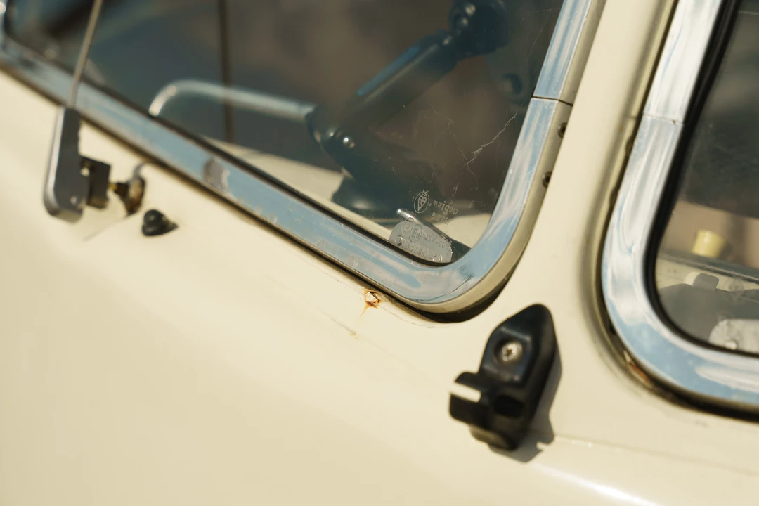 1967 Volkswagen Split-Window Camper - Image 27 of 31