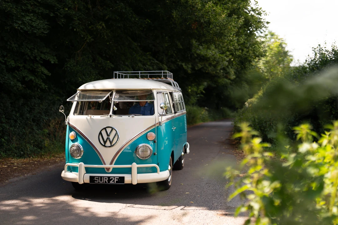 1966 Volkswagen Split-Window Camper - Image 3 of 31