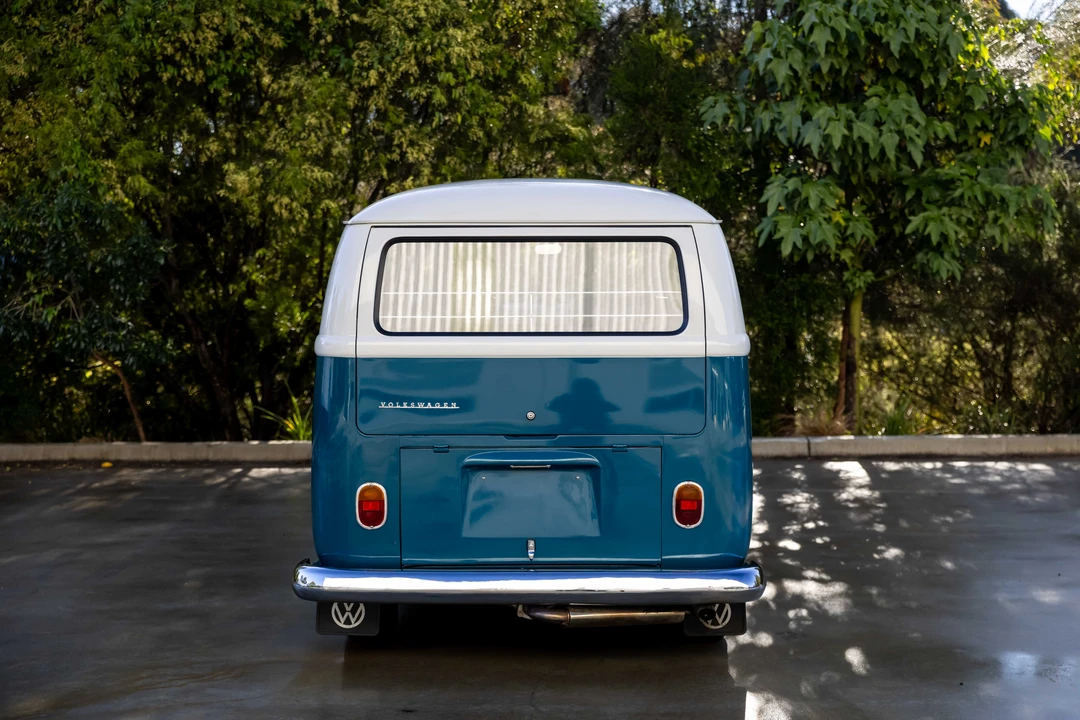 1966 Volkswagen Split-Window Bus - Image 6 of 31