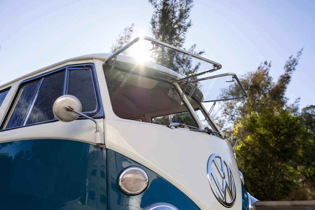 1966 Volkswagen Split-Window Bus - Image 30 of 31