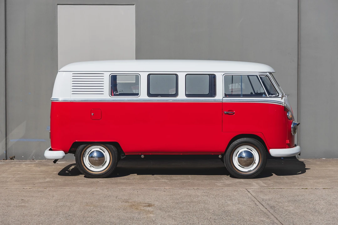 1964 Volkswagen Split-Window Bus - Image 8 of 31