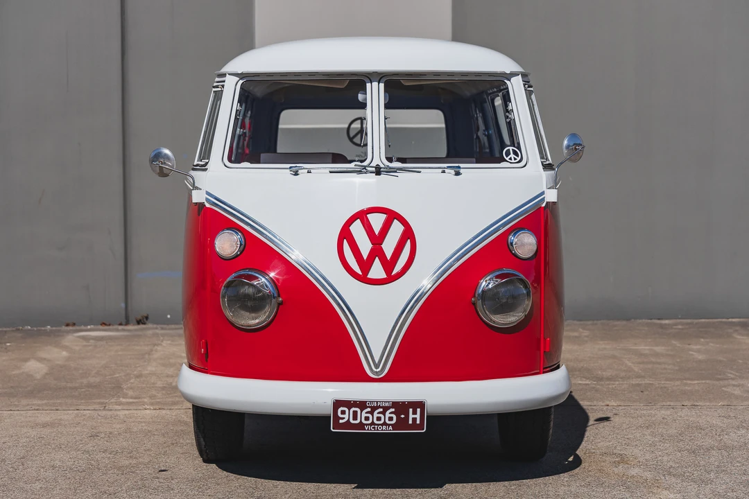 1964 Volkswagen Split-Window Bus - Image 2 of 31