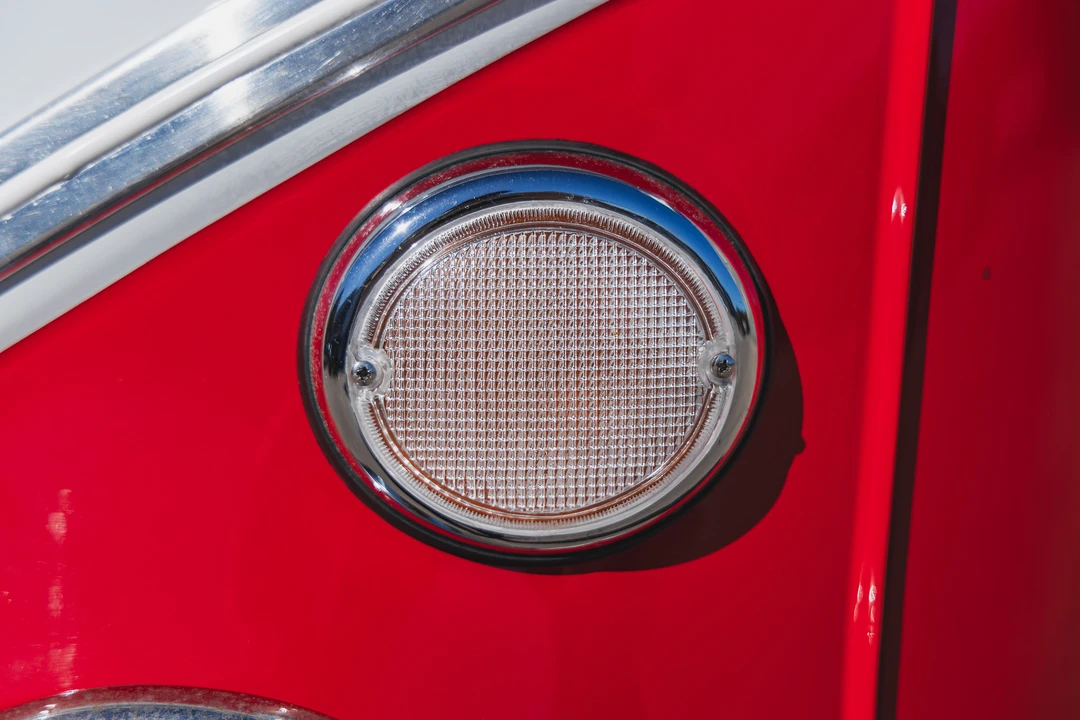 1964 Volkswagen Split-Window Bus - Image 30 of 31