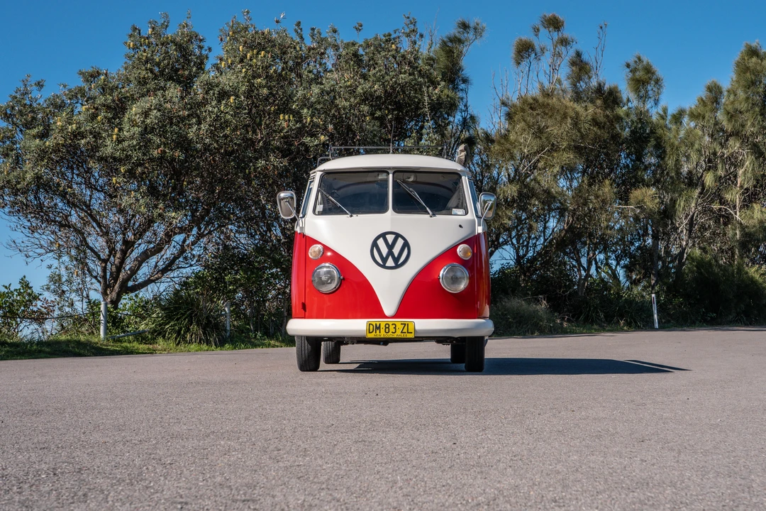 1966 Volkswagen Split-Window Bus - Image 16 of 31