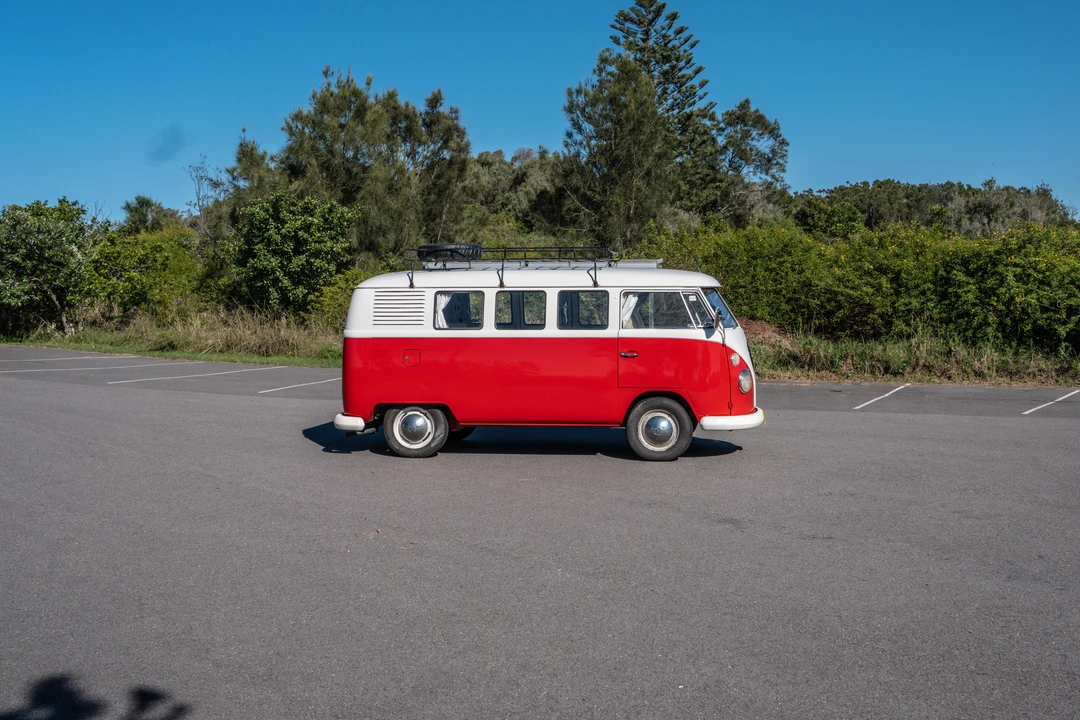 1966 Volkswagen Split-Window Bus - Image 20 of 31