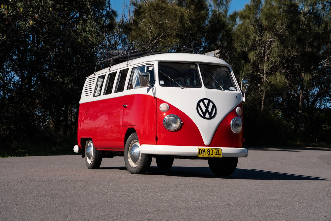1966 Volkswagen Split-Window Bus - Image 22 of 31