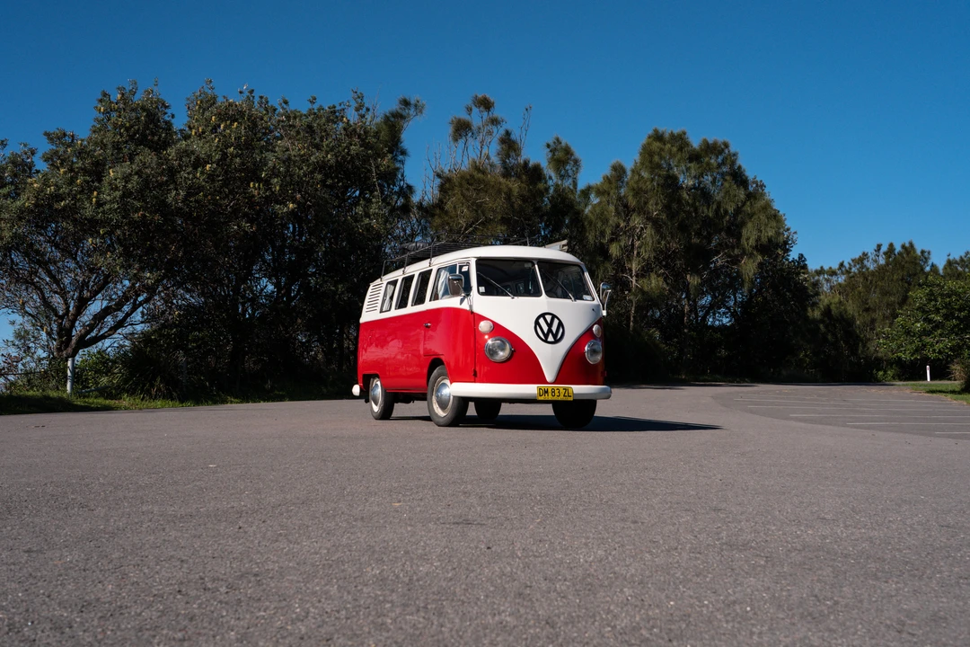 1966 Volkswagen Split-Window Bus - Image 23 of 31