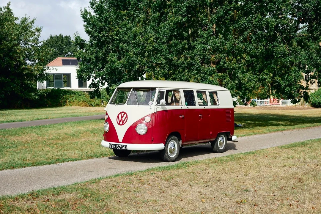 1966 Volkswagen Split-Window Camper - Image 21 of 30