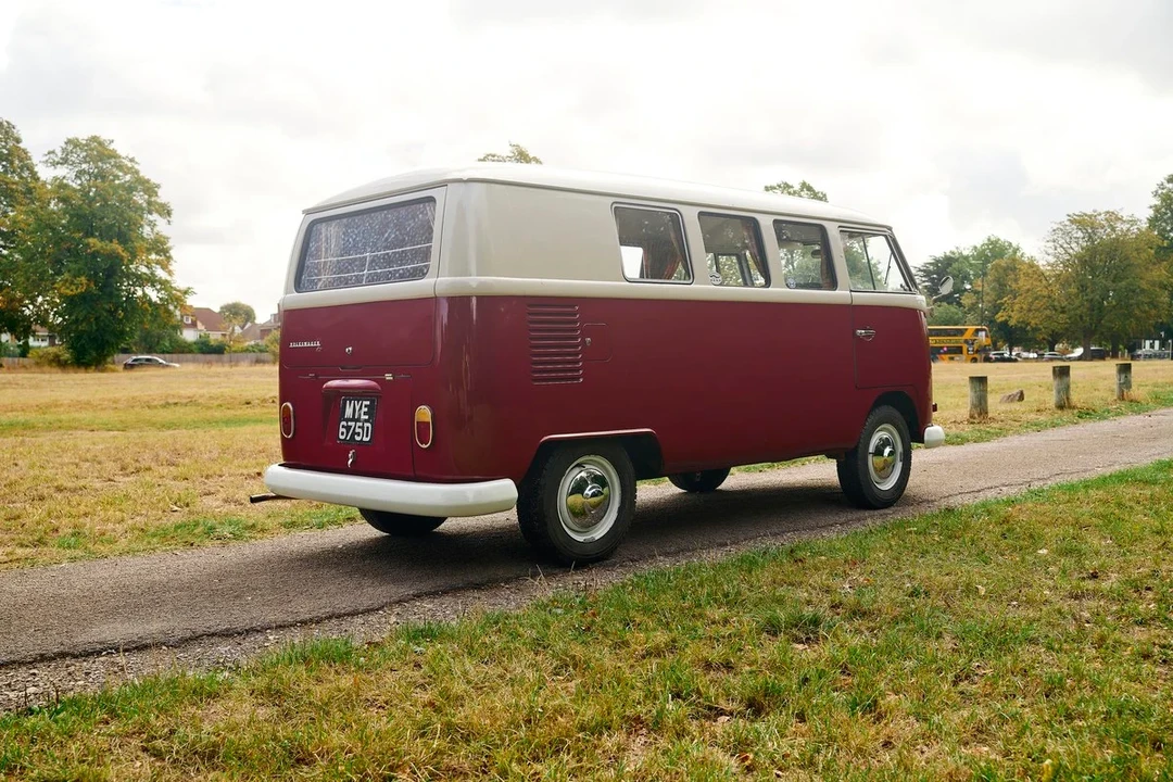 1966 Volkswagen Split-Window Camper - Image 9 of 30