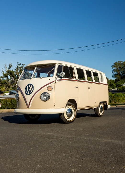 1964 Volkswagen Split-Window Bus - Image 22 of 31