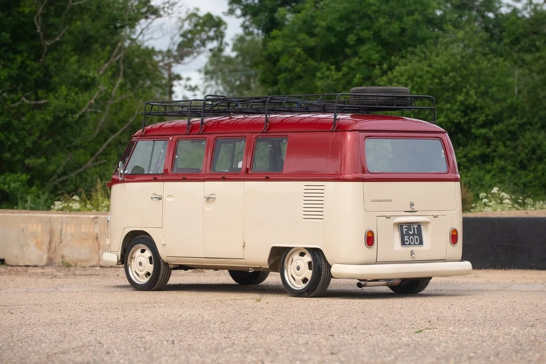 1966 Volkswagen Split-Window Bus - Image 21 of 30