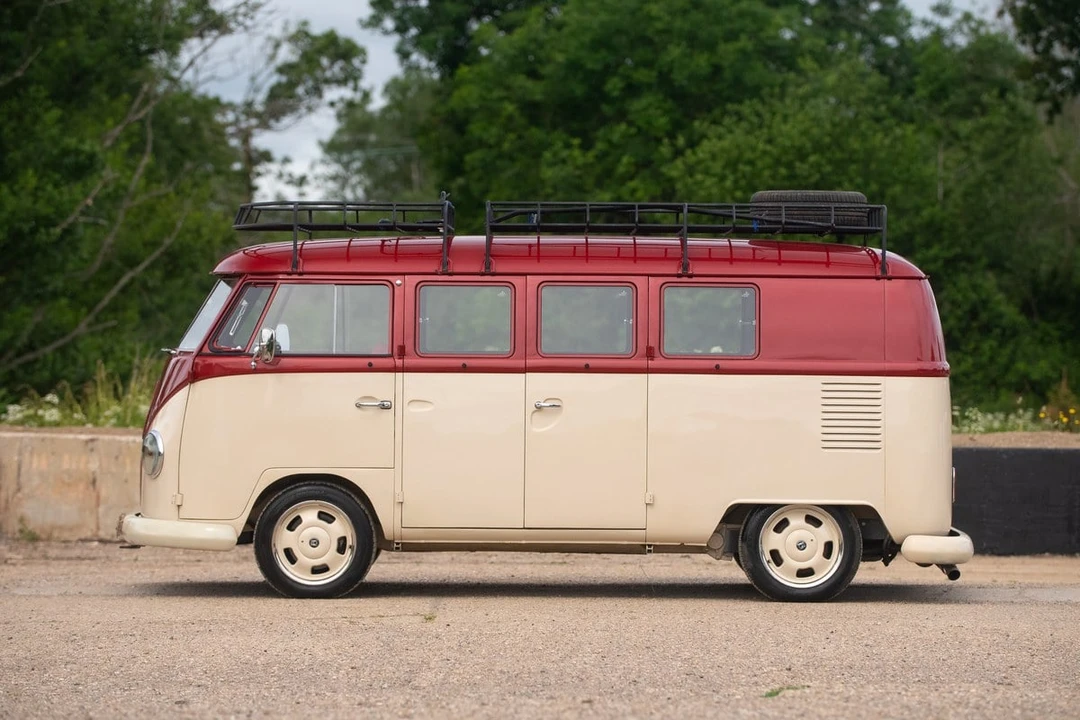1966 Volkswagen Split-Window Bus - Image 24 of 30