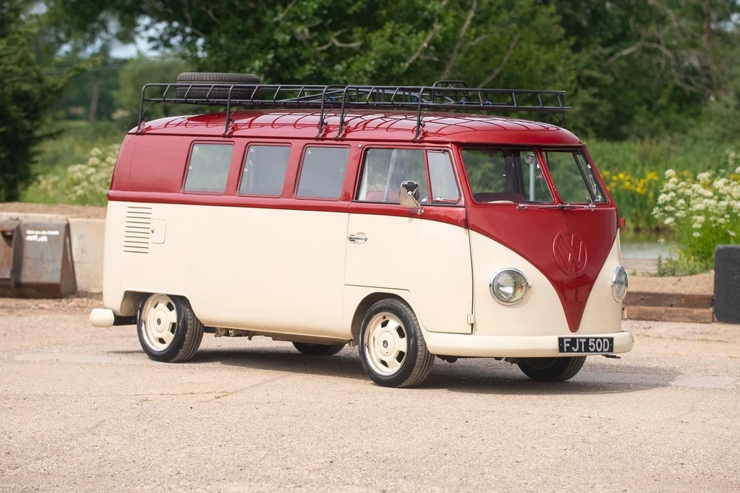 1966 Volkswagen Split-Window Bus - Image 13 of 30