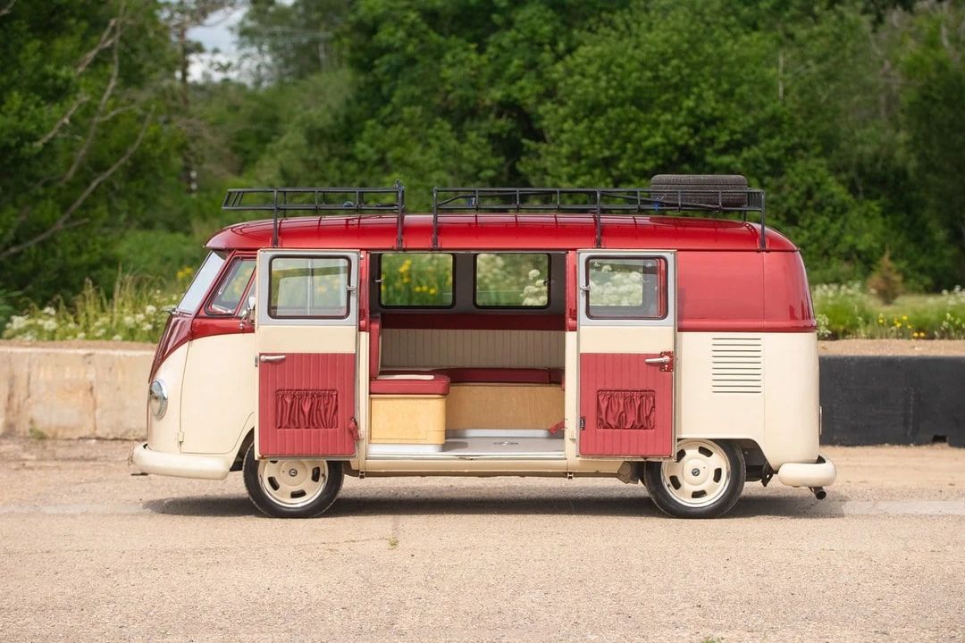 1966 Volkswagen Split-Window Bus - Image 2 of 30