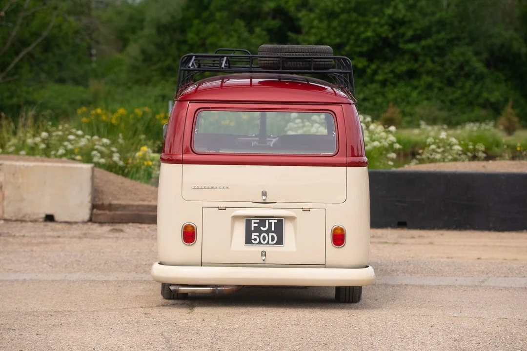 1966 Volkswagen Split-Window Bus - Image 27 of 30