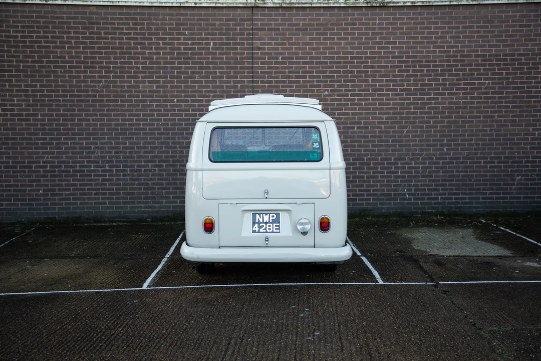 1966 Volkswagen Split-Window Camper - Image 9 of 31