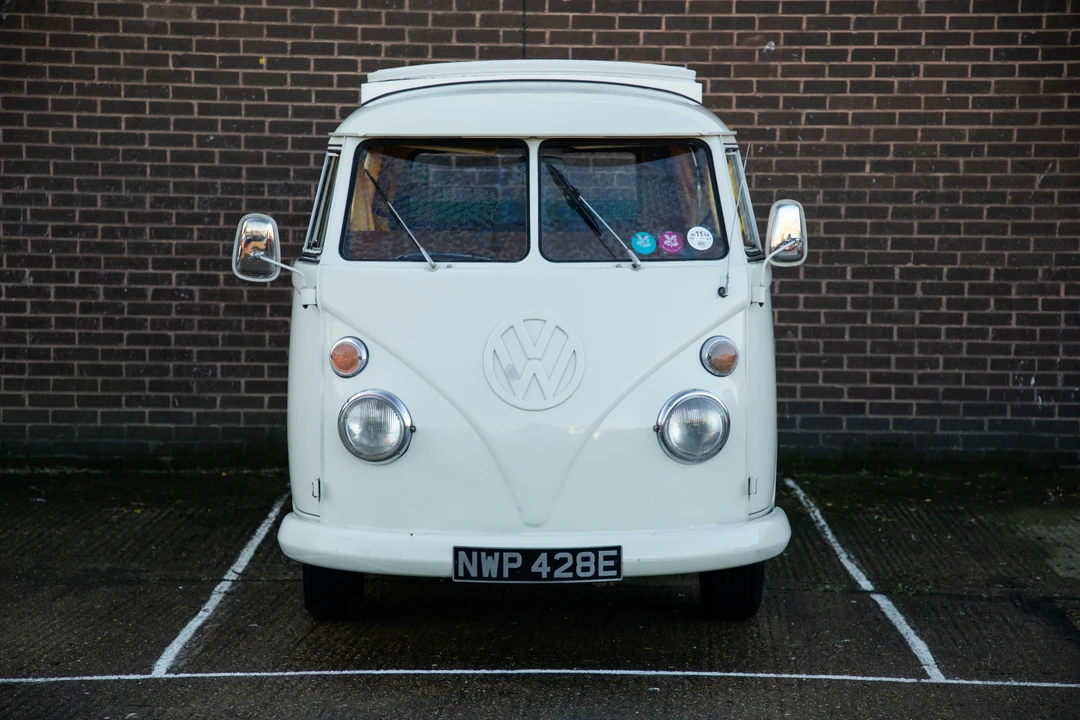 1966 Volkswagen Split-Window Camper - Image 11 of 31
