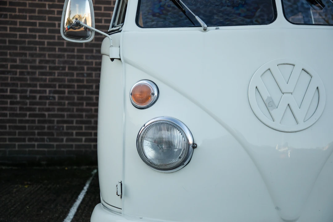 1966 Volkswagen Split-Window Camper - Image 22 of 31
