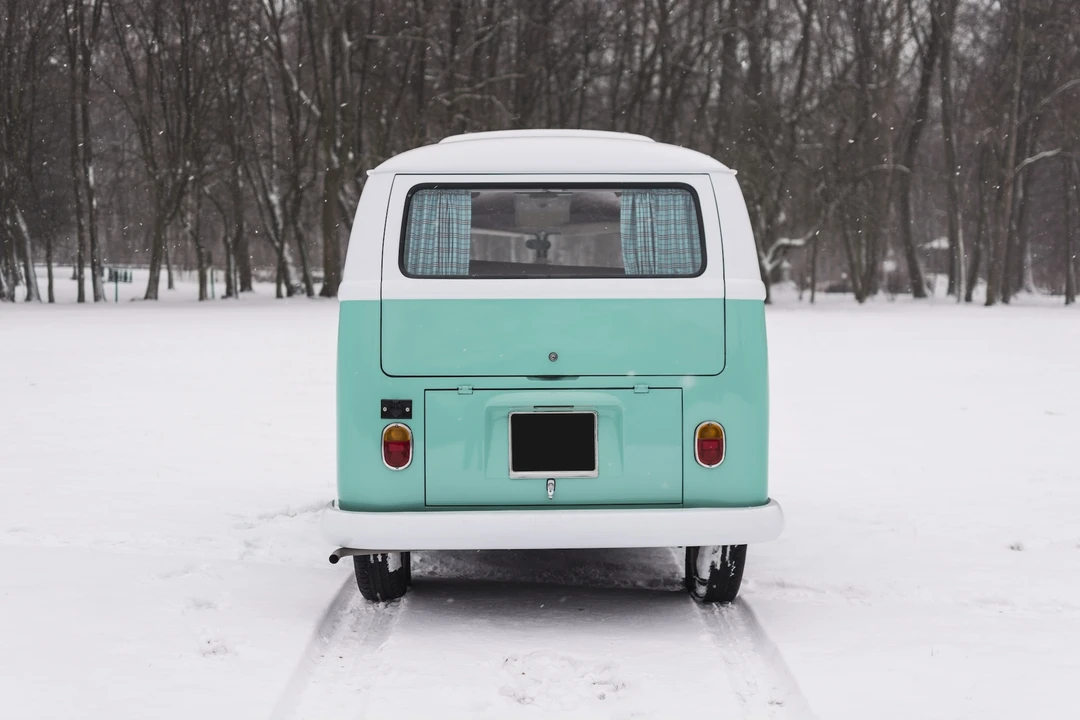 1966 Volkswagen Split-Window Camper - Image 7 of 31