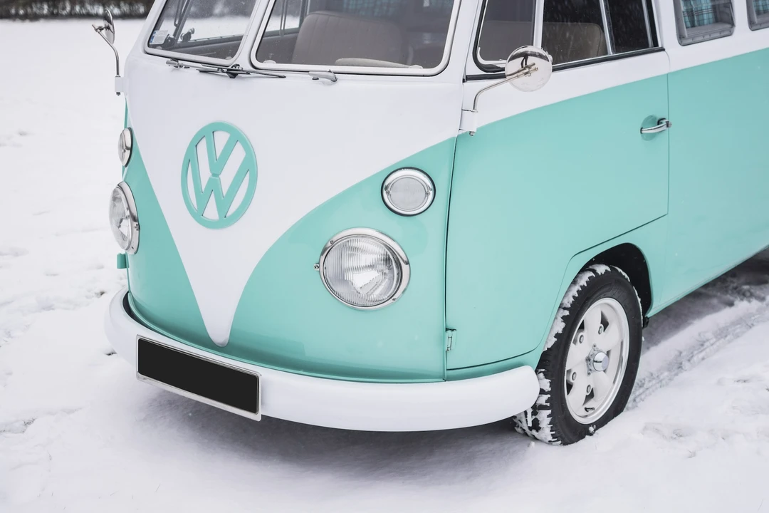 1966 Volkswagen Split-Window Camper - Image 12 of 31