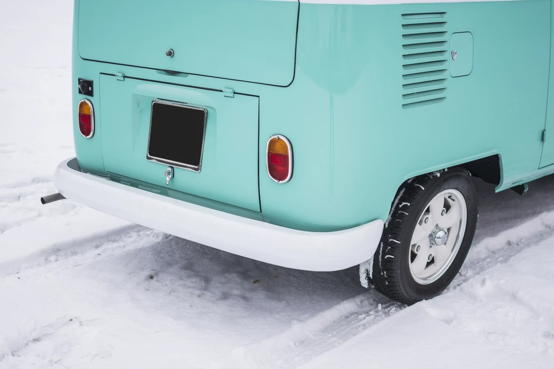 1966 Volkswagen Split-Window Camper - Image 23 of 31