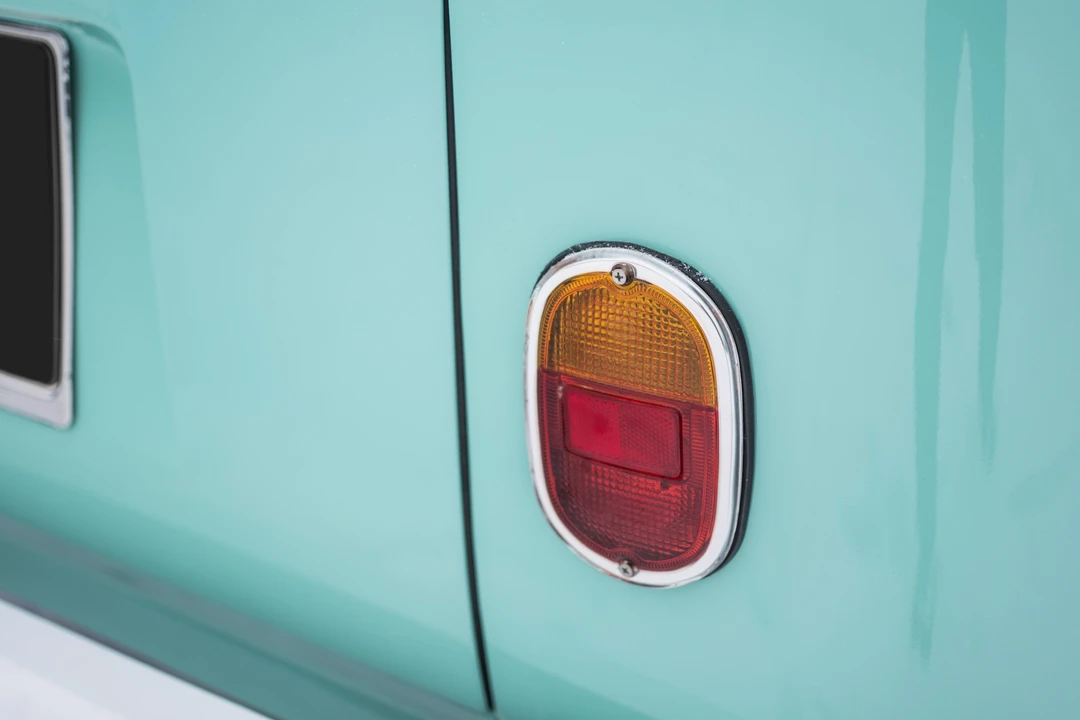 1966 Volkswagen Split-Window Camper - Image 24 of 31