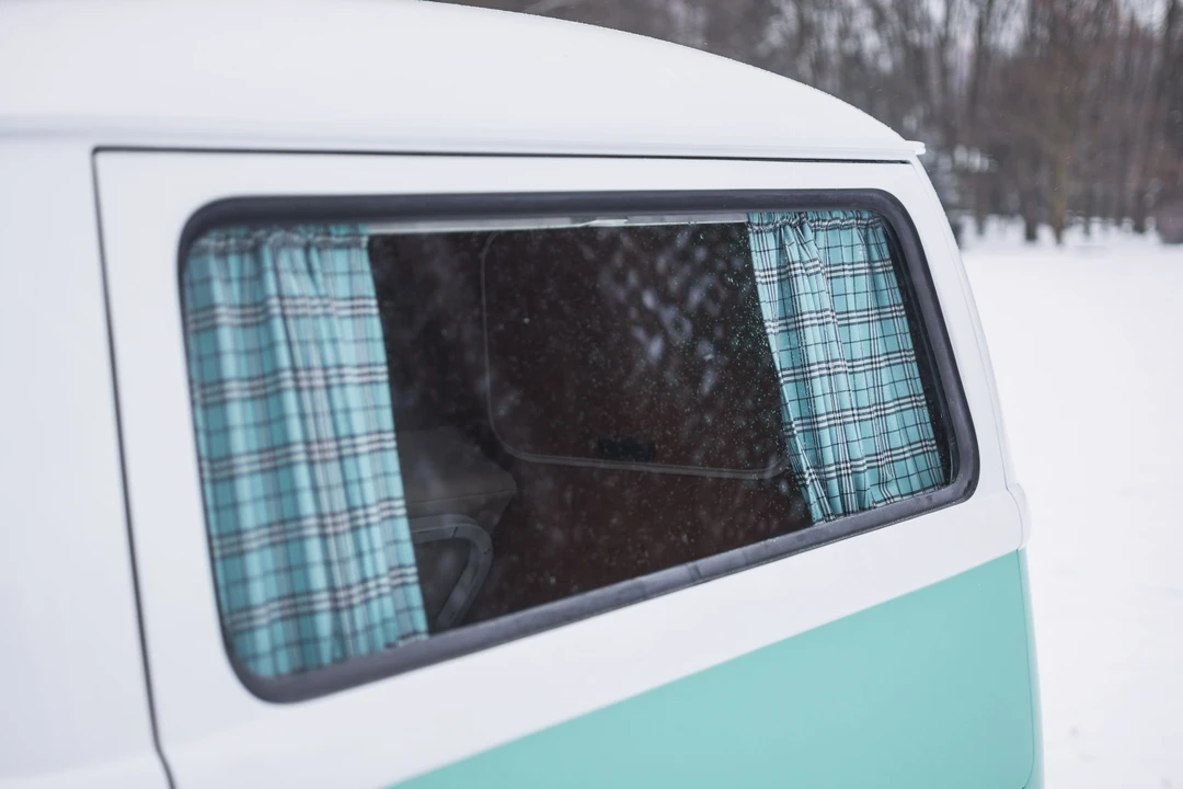 1966 Volkswagen Split-Window Camper - Image 26 of 31