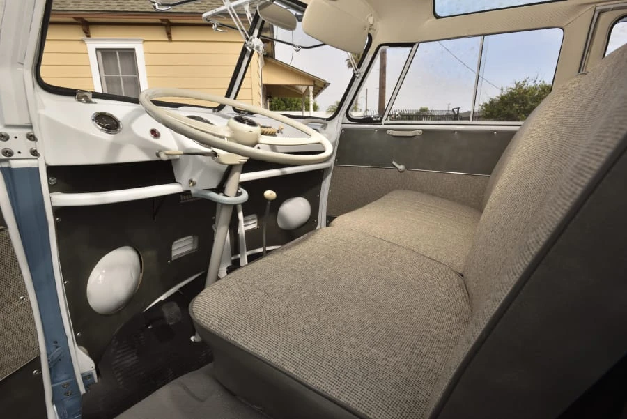 1966 Volkswagen Split-Window Bus - Image 24 of 31