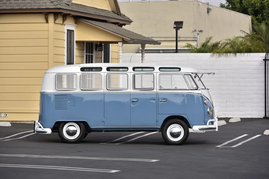1966 Volkswagen Split-Window Bus - Image 2 of 31