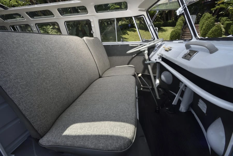 1966 Volkswagen Split-Window Bus - Image 25 of 31