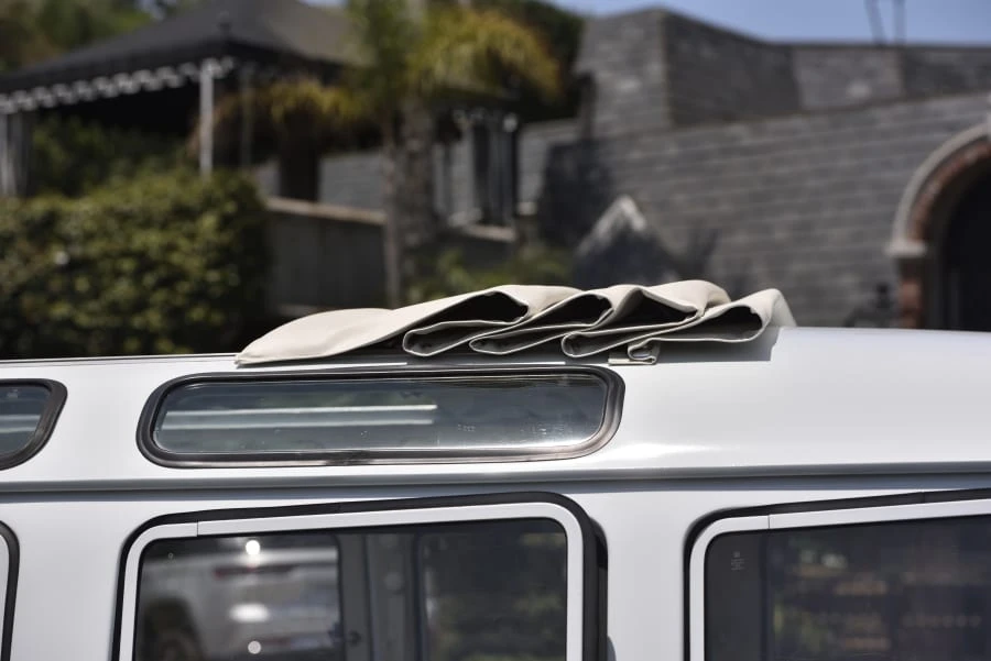 1966 Volkswagen Split-Window Bus - Image 9 of 31